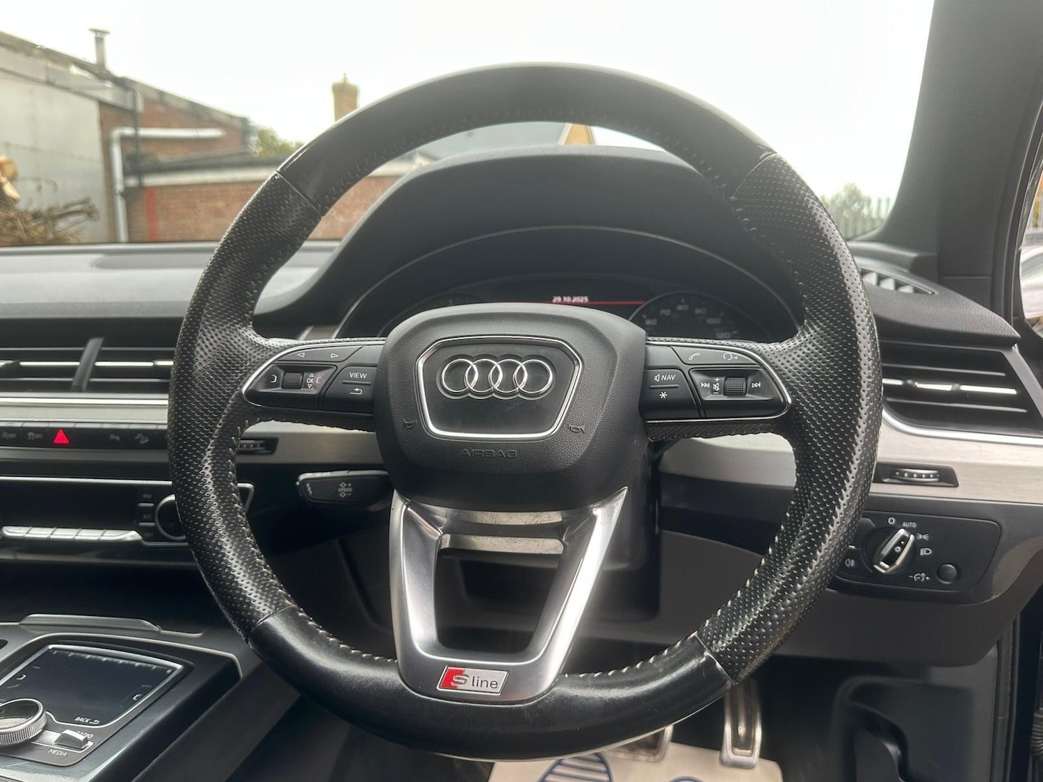 Used Audi Q7 2016 for sale - 76408516: Photo 61