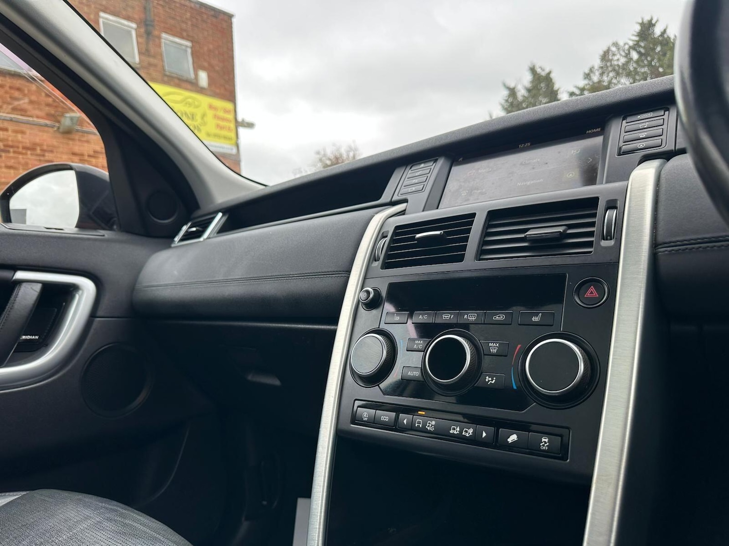 Used Land Rover Discovery Sport for sale - 78007379: Photo 30