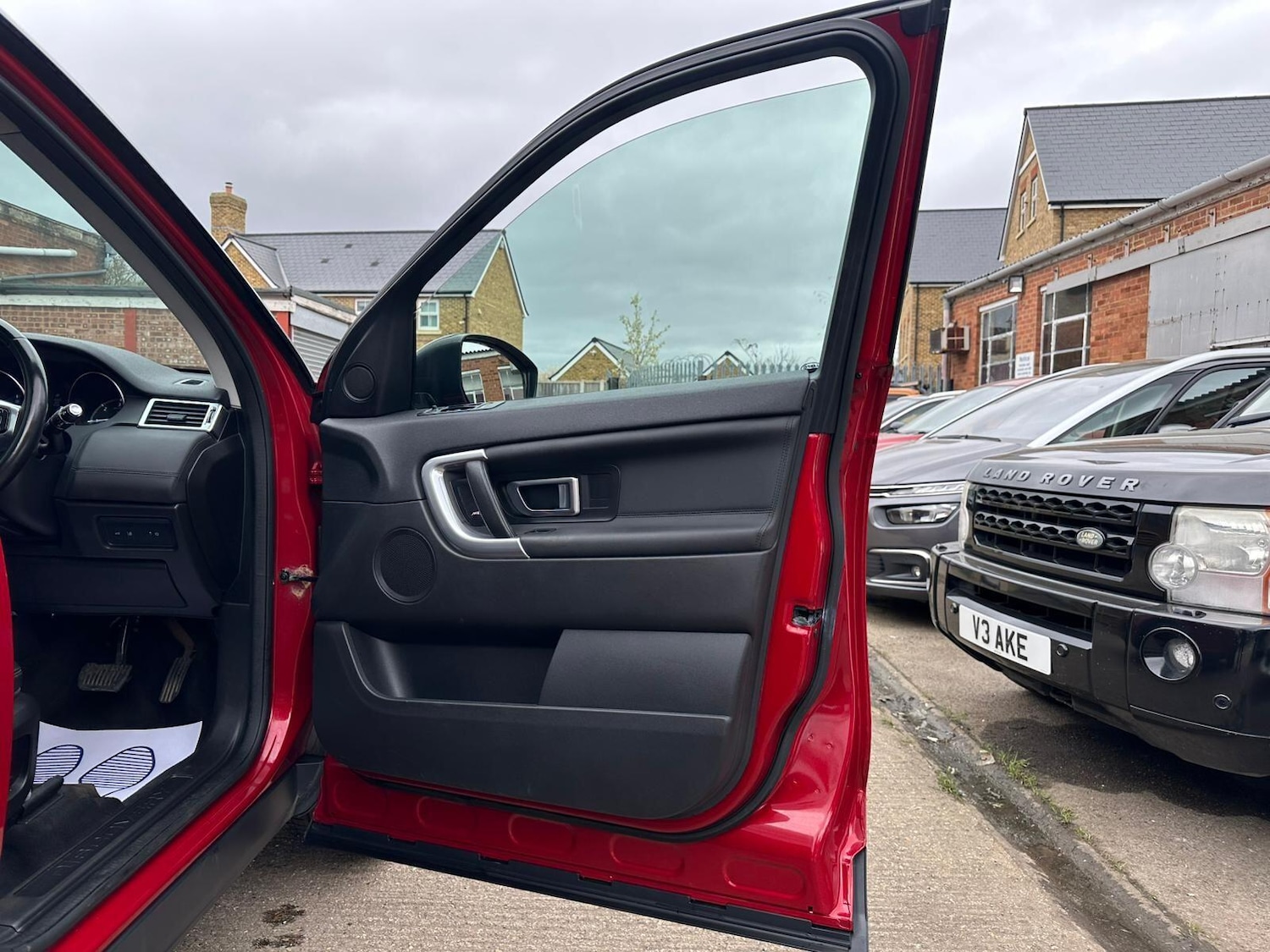 Used Land Rover Discovery Sport for sale - 78007379: Photo 44