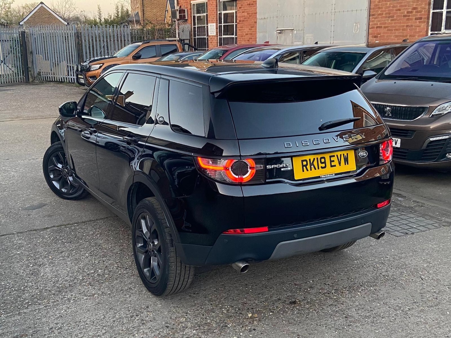 Used Land Rover Discovery Sport for sale - 78062692: Photo 4