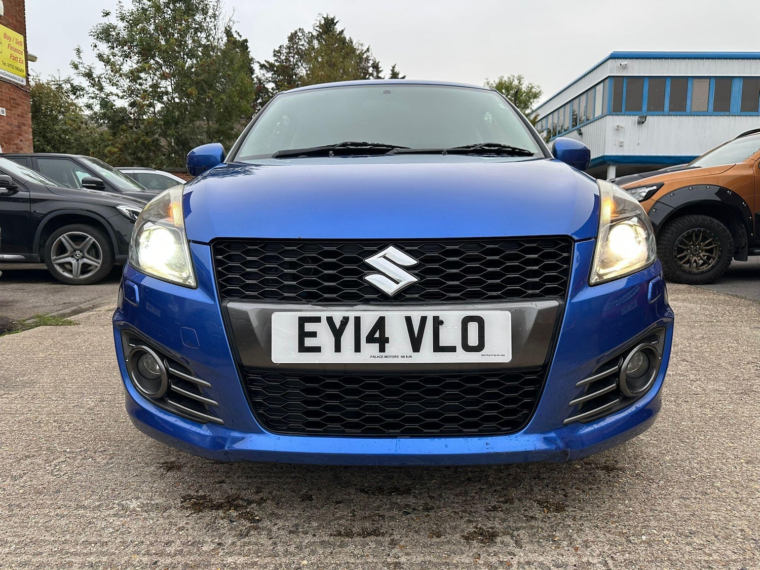 Used Suzuki Swift 2014 for sale - 76283676: Photo 5