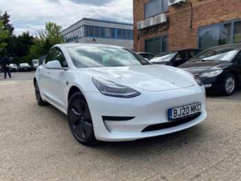 2020 (20) - Standard Plus 4dr Auto