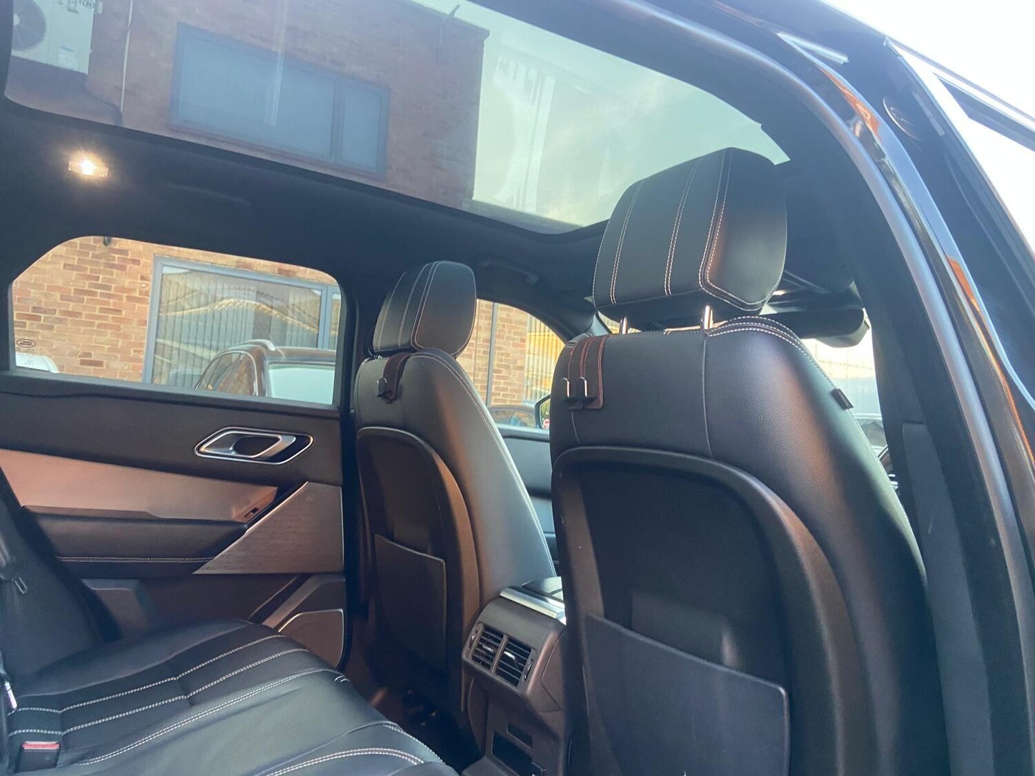 Used Land Rover Range Rover Velar 2020 for sale - 77993089: Photo 40