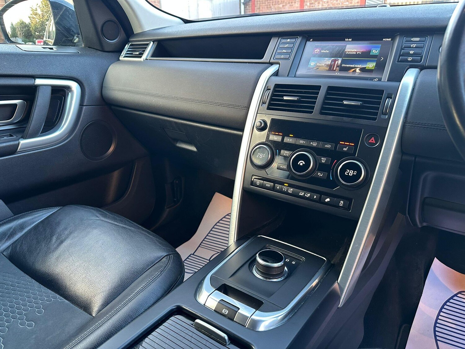 Used Land Rover Discovery Sport 2019 for sale - 77839064: Photo 18