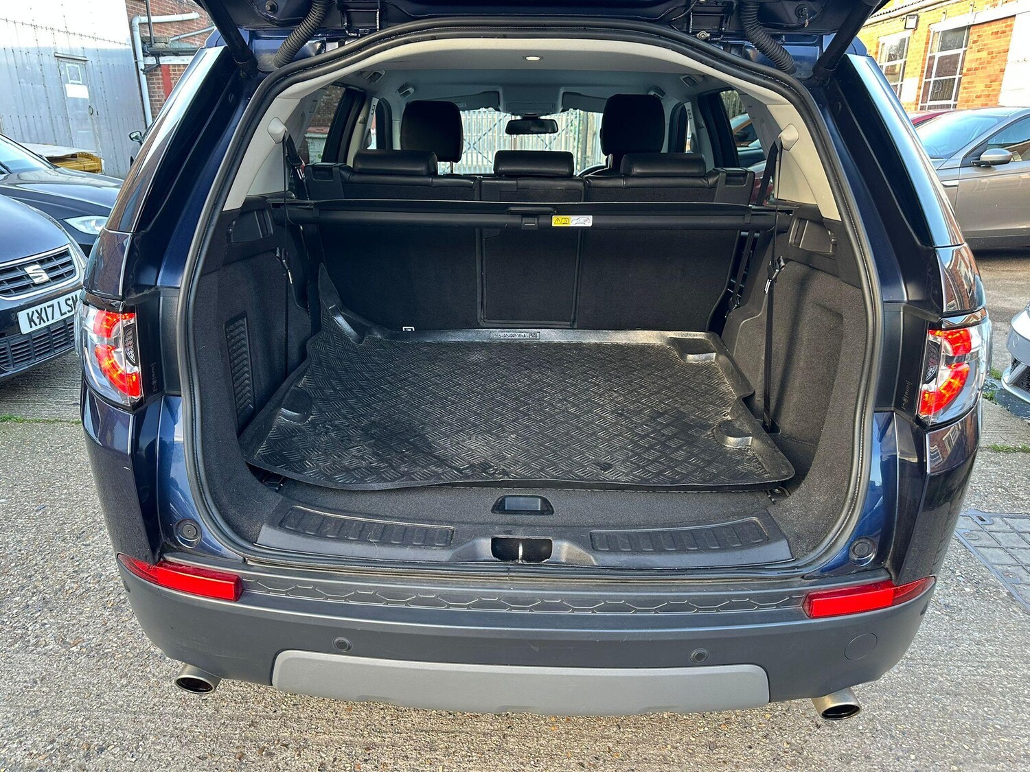 Used Land Rover Discovery Sport 2019 for sale - 77839064: Photo 39