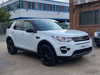 Used Land Rover Discovery Sport 2018 for sale - 79558007: Photo