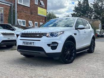 Used Land Rover Discovery Sport 2018 for sale - 79695986: Photo