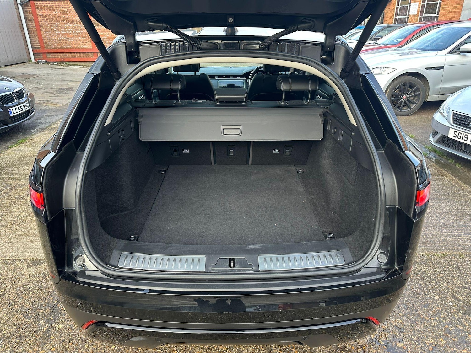 Used Land Rover Range Rover Velar 2018 for sale - 77386225: Photo 13