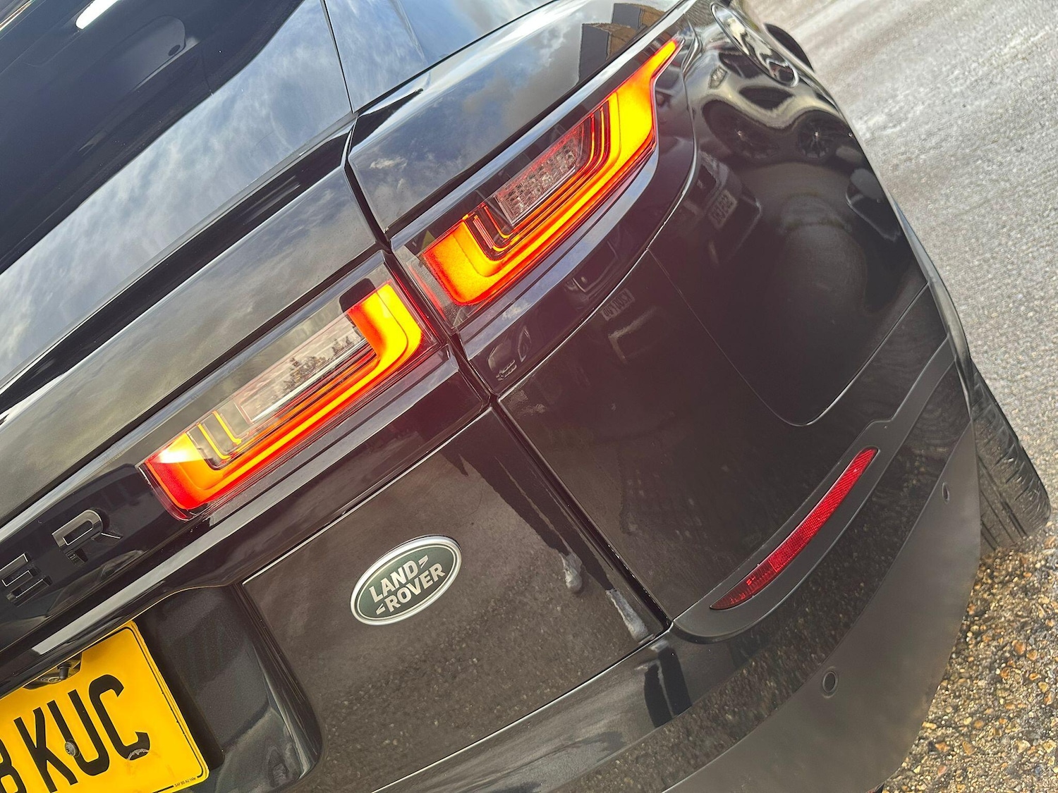 Used Land Rover Range Rover Velar 2018 for sale - 77386225: Photo 30