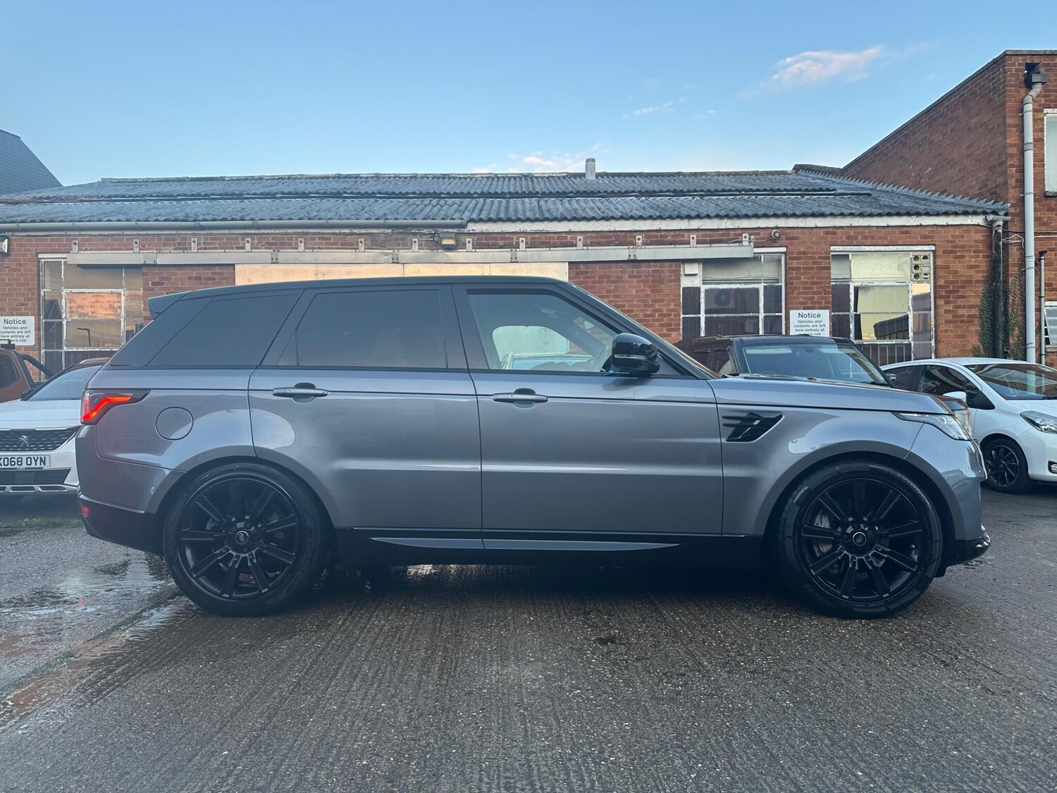 Used Land Rover Range Rover Sport 2020 for sale - 78019071: Photo 71