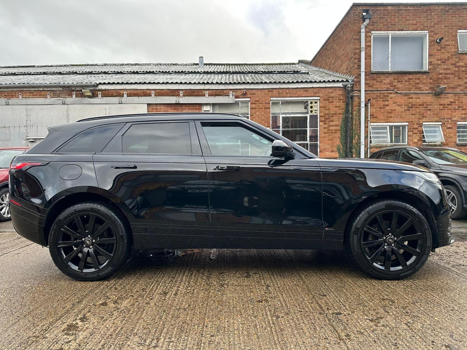 Used Land Rover Range Rover Velar 2019 for sale - 77305041: Photo 11