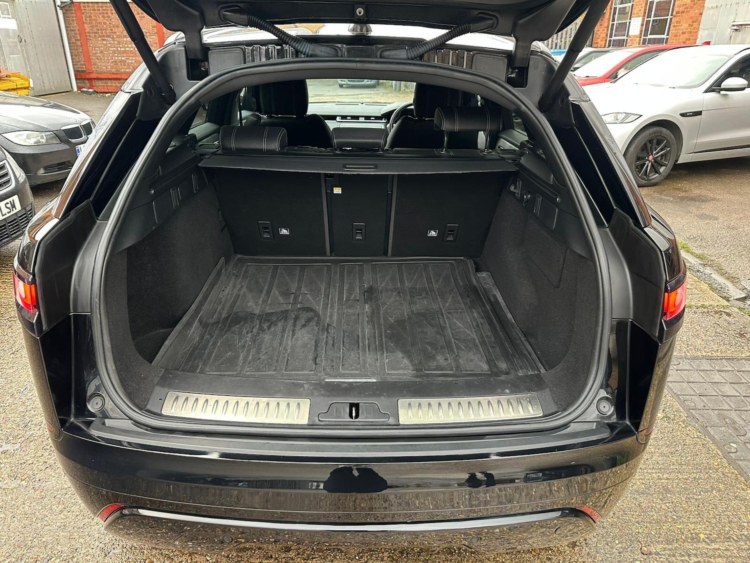 Used Land Rover Range Rover Velar 2019 for sale - 77305041: Photo 13