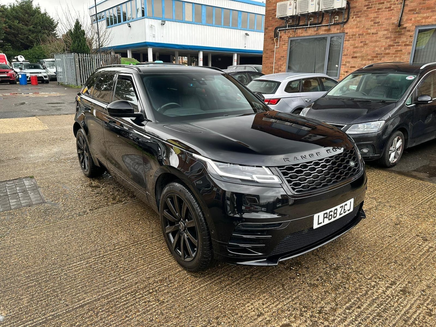 Used Land Rover Range Rover Velar 2019 for sale - 77305041: Photo 7