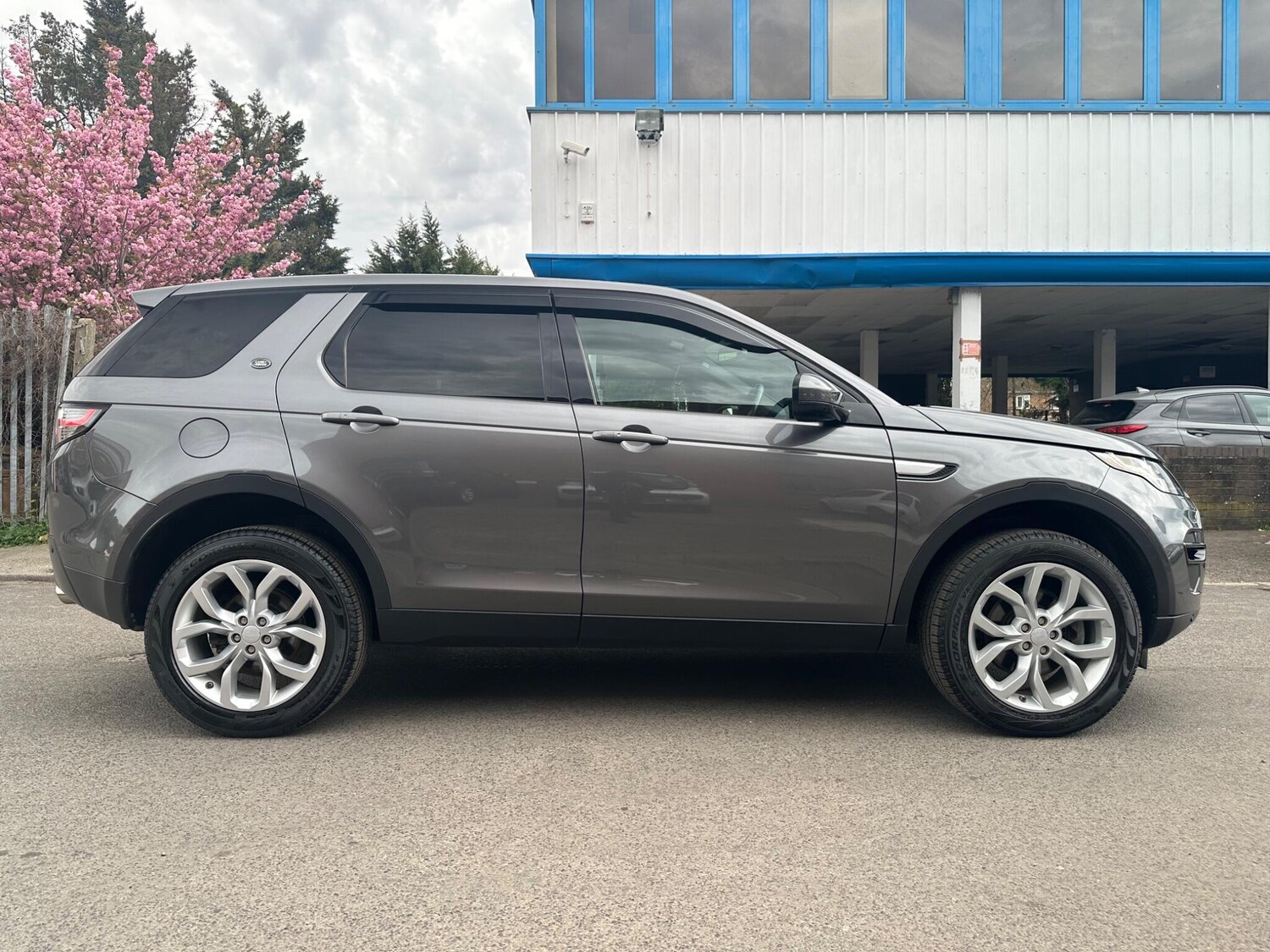 Used Land Rover Discovery Sport for sale - 78214250: Photo 10