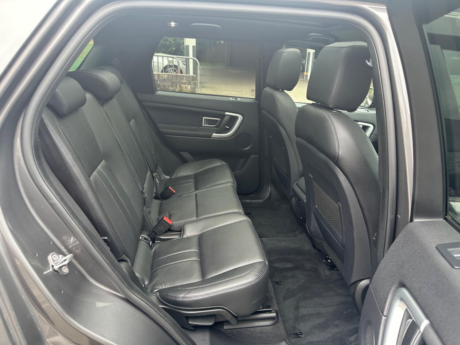 Used Land Rover Discovery Sport for sale - 78214250: Photo 16