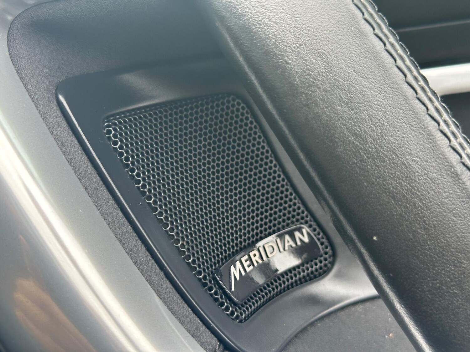 Used Land Rover Discovery Sport for sale - 78214250: Photo 54