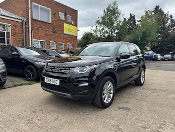 Used Land Rover Discovery Sport 2018 for sale - 75401137: Photo