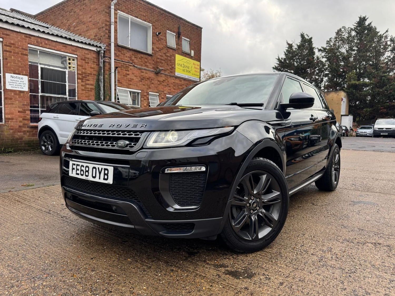 Used Land Rover Range Rover Evoque 2018 for sale - 77091845: Photo 2