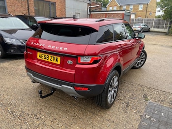 Used Land Rover Range Rover Evoque 2018 for sale - 75768986: Photo