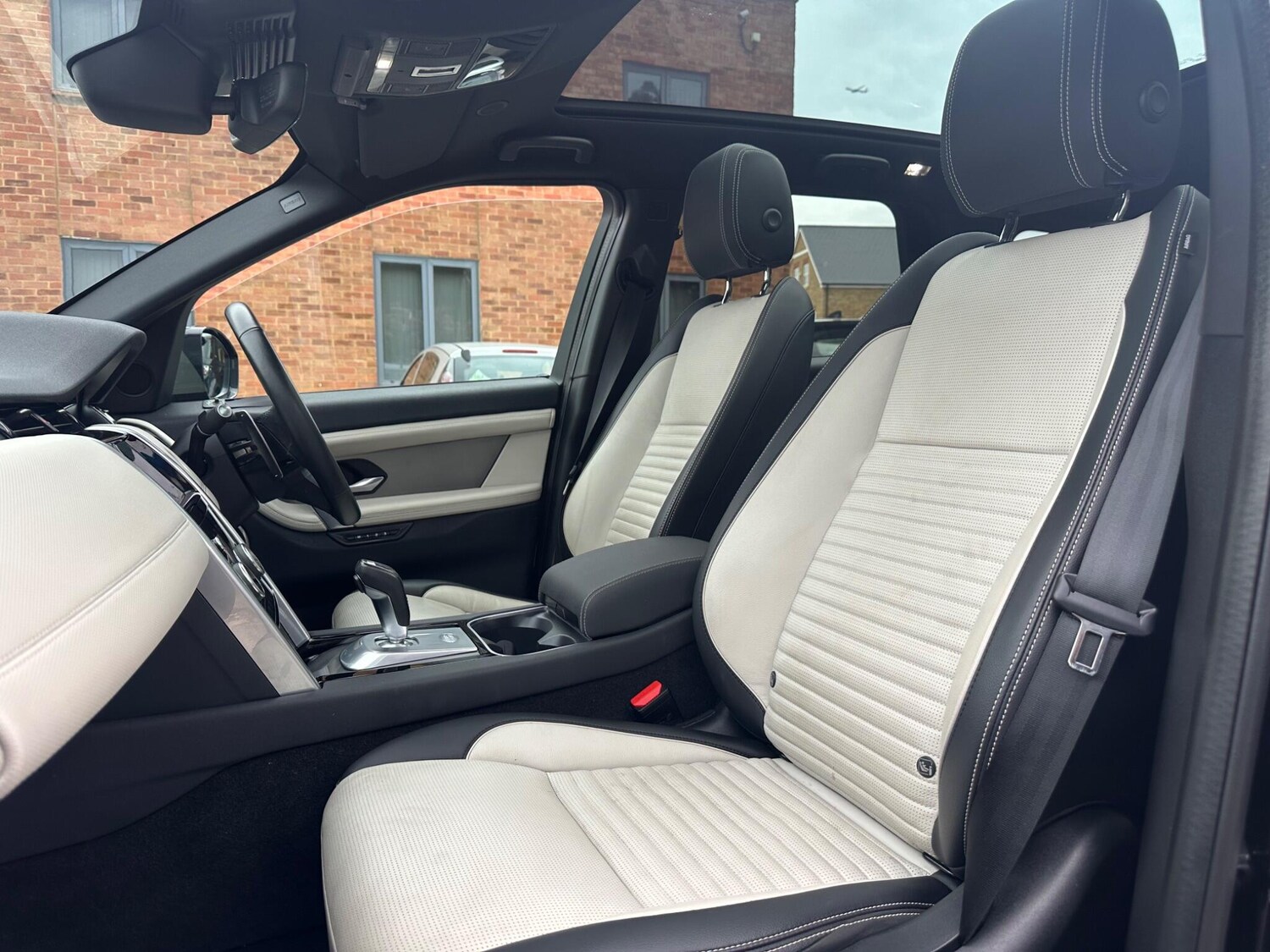 Used Land Rover Discovery Sport for sale - 78205415: Photo 36