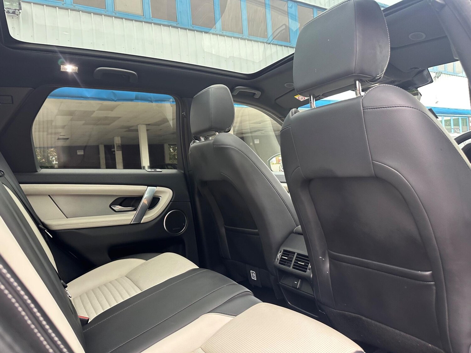 Used Land Rover Discovery Sport for sale - 78205415: Photo 46