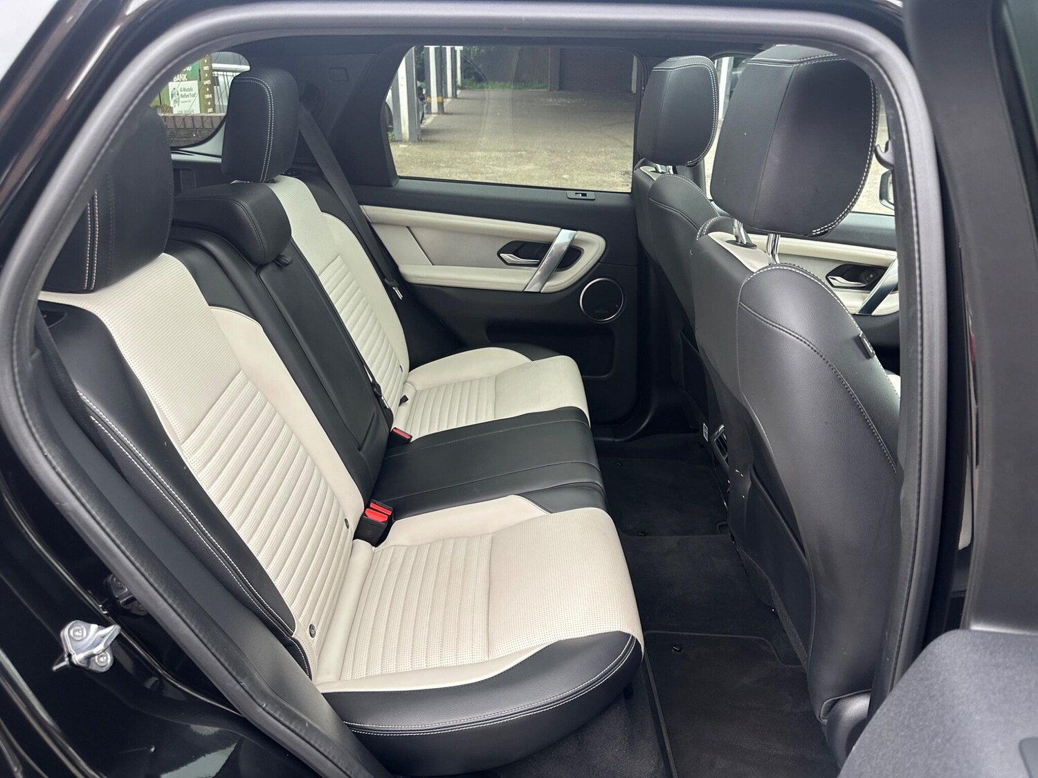 Used Land Rover Discovery Sport for sale - 78205415: Photo 47