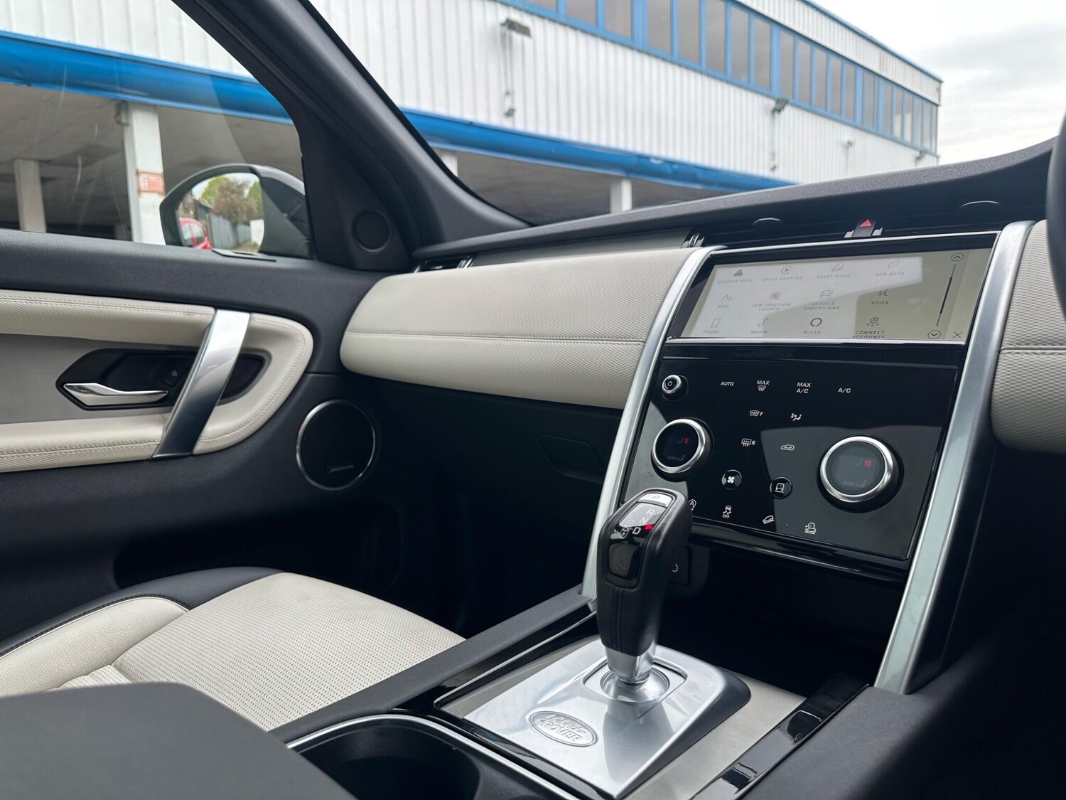 Used Land Rover Discovery Sport for sale - 78205415: Photo 65