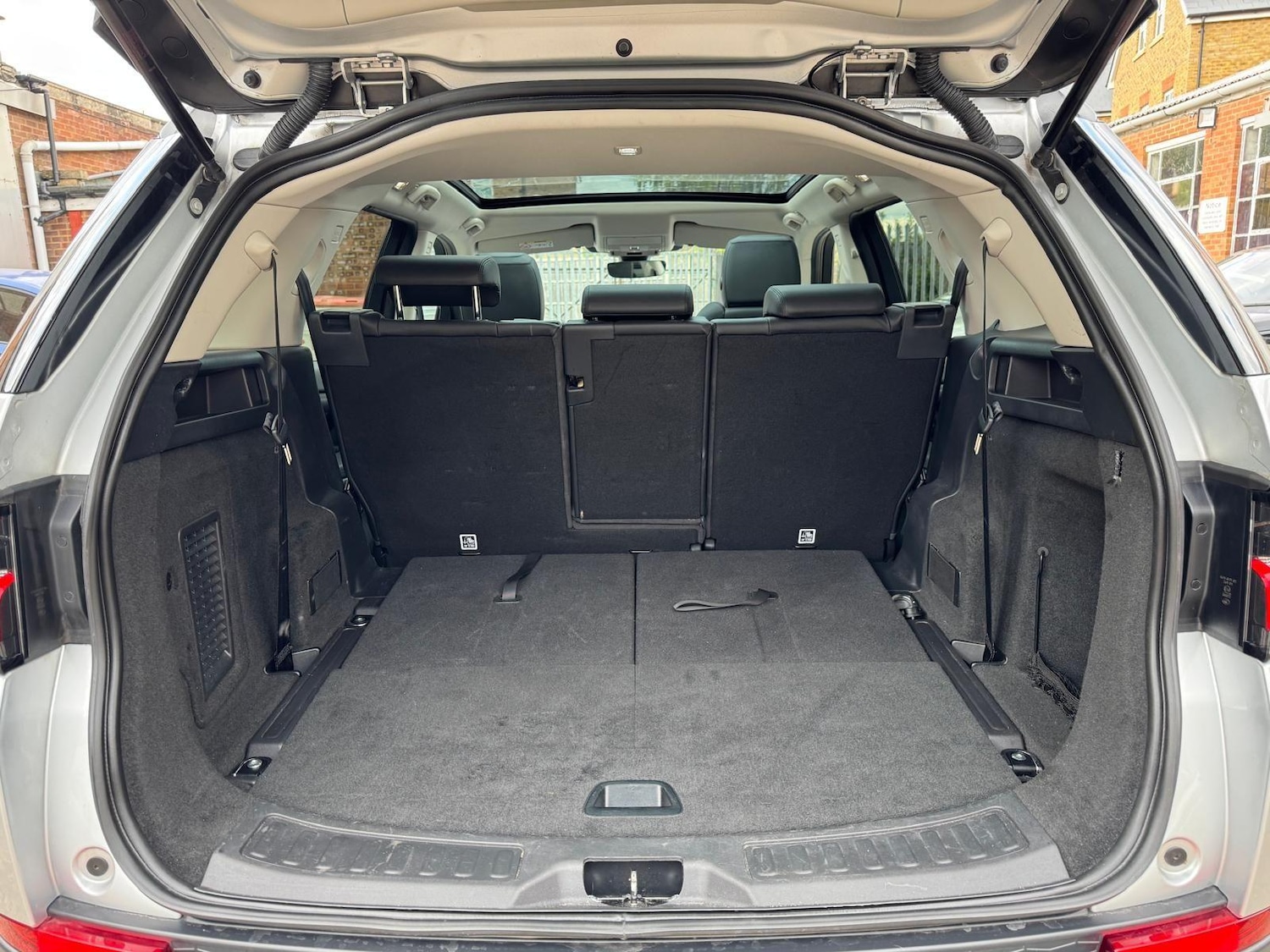 Used Land Rover Discovery Sport 2020 for sale - 76690010: Photo 13