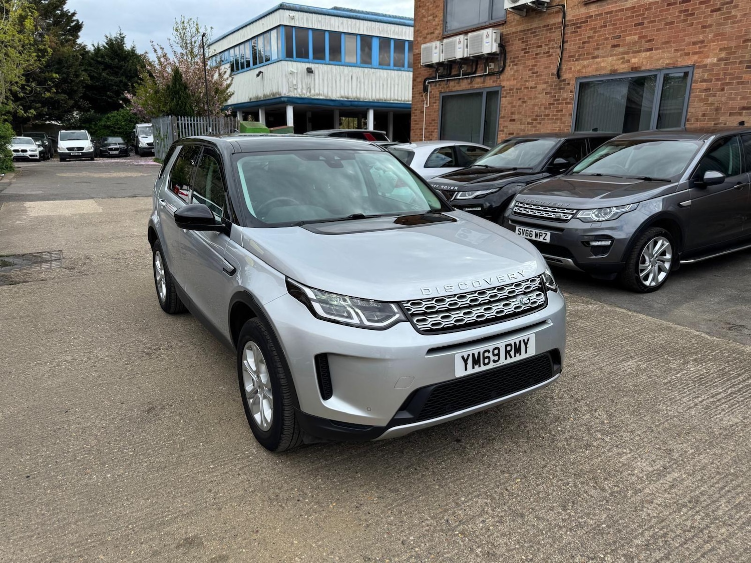 Used Land Rover Discovery Sport 2020 for sale - 76690010: Photo 22