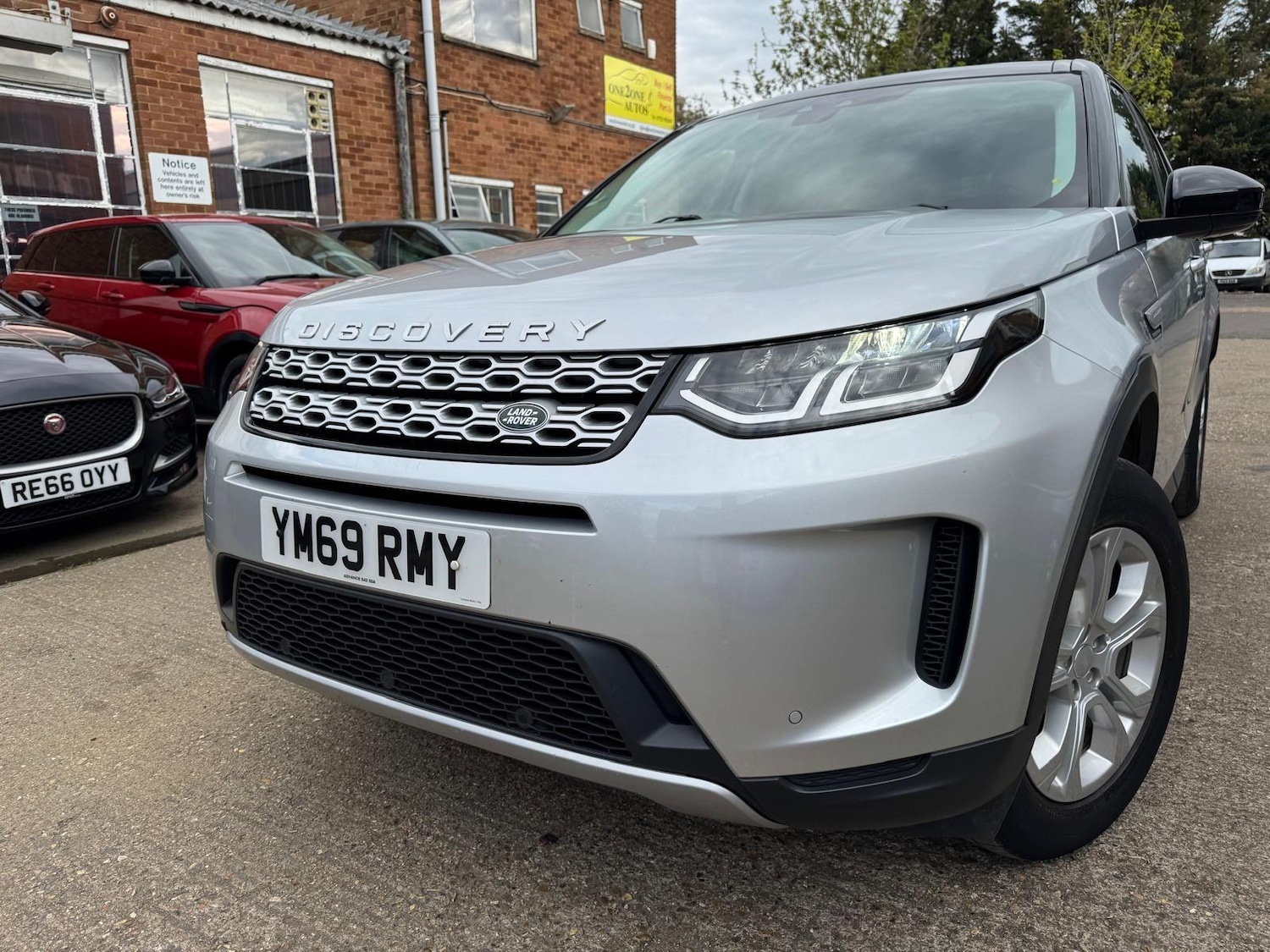 Used Land Rover Discovery Sport 2020 for sale - 76690010: Photo 25