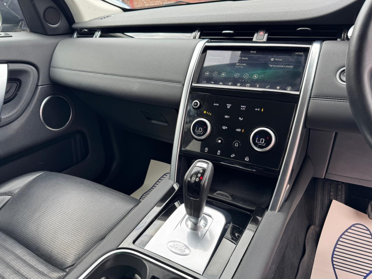 Used Land Rover Discovery Sport 2020 for sale - 76690010: Photo 34