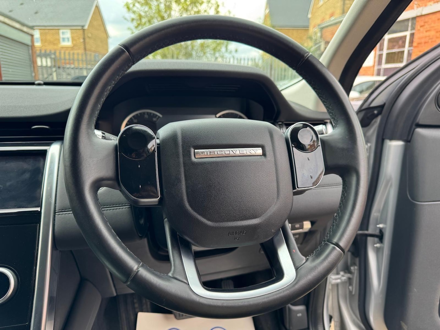 Used Land Rover Discovery Sport 2020 for sale - 76690010: Photo 41