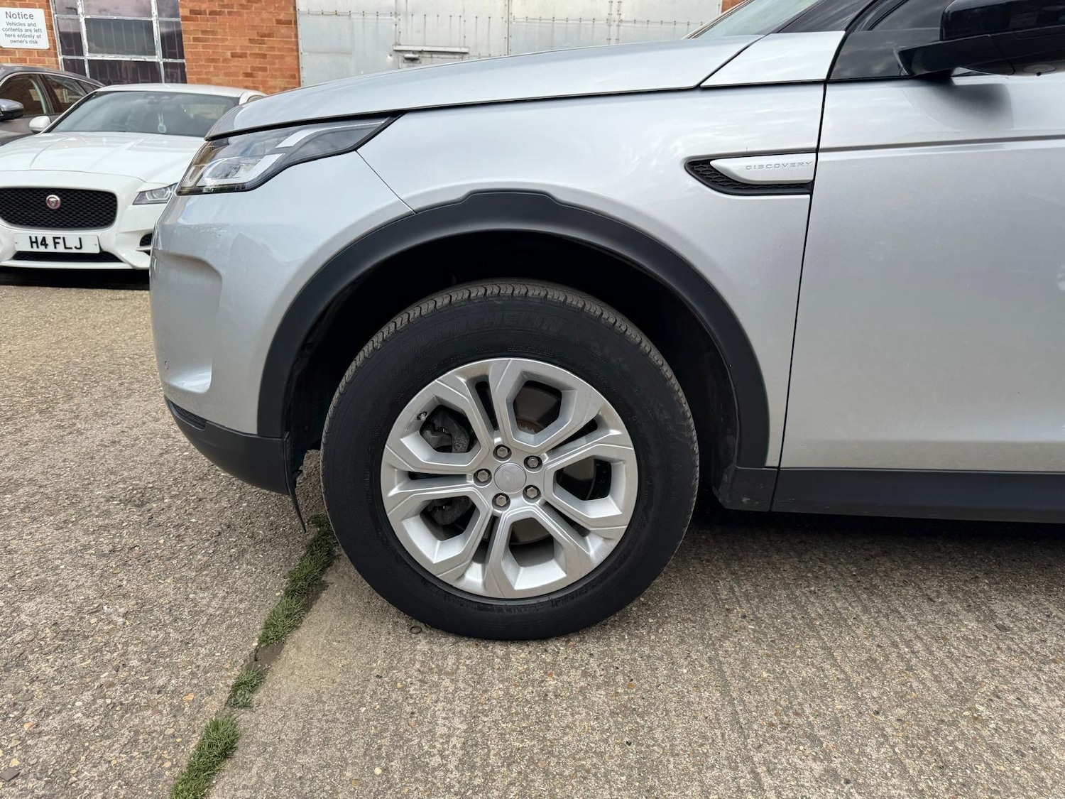 Used Land Rover Discovery Sport 2020 for sale - 76690010: Photo 44