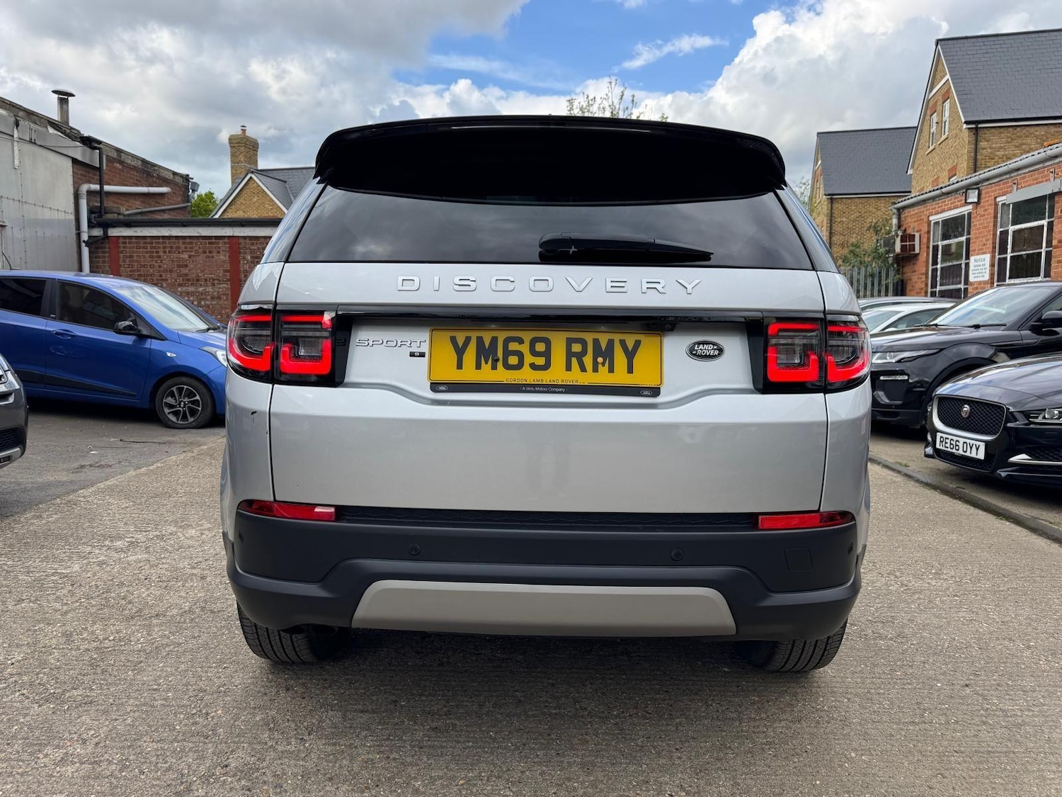 Used Land Rover Discovery Sport 2020 for sale - 76690010: Photo 6