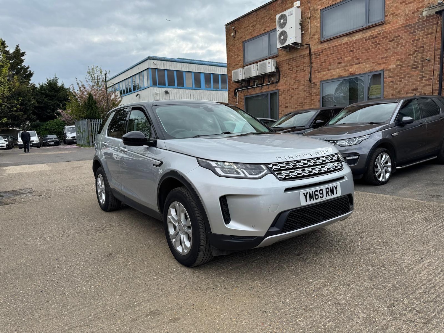 Used Land Rover Discovery Sport 2020 for sale - 76690010: Photo 9
