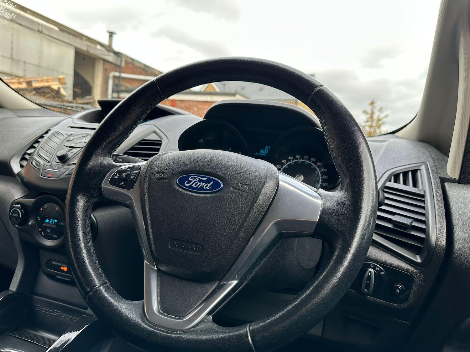 Used Ford Ecosport 2014 for sale - 76549470: Photo 48