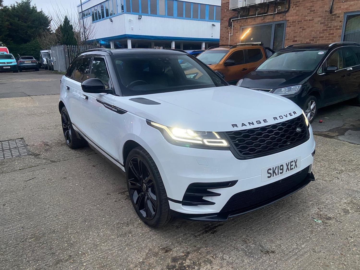Used Land Rover Range Rover Velar 2019 for sale - 77052459: Photo 23