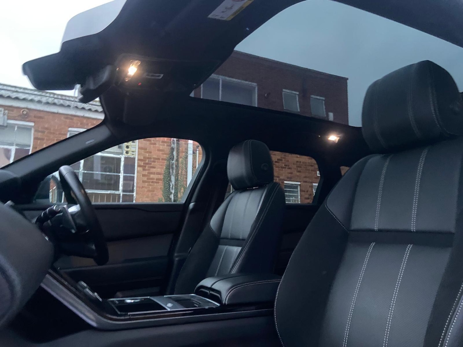 Used Land Rover Range Rover Velar 2019 for sale - 77052459: Photo 45