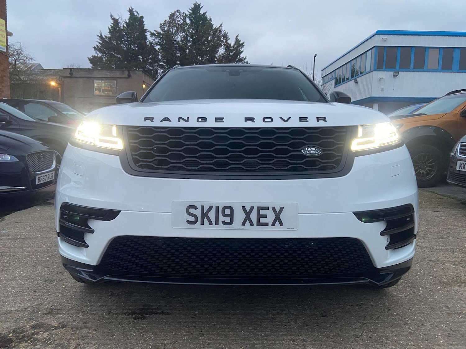 Used Land Rover Range Rover Velar 2019 for sale - 77052459: Photo 5