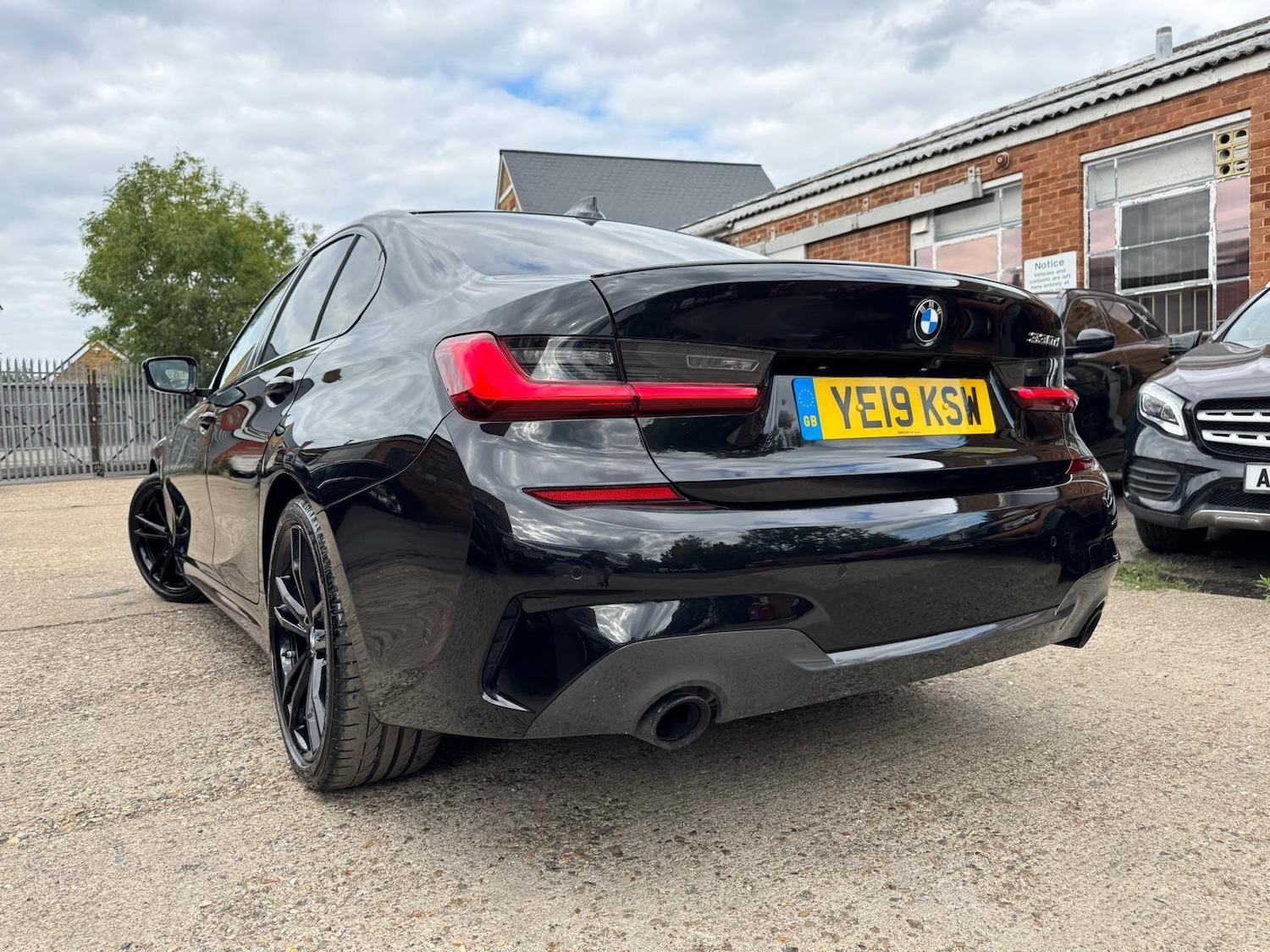 Used BMW 3 Series 2019 for sale - 76283876: Photo 24