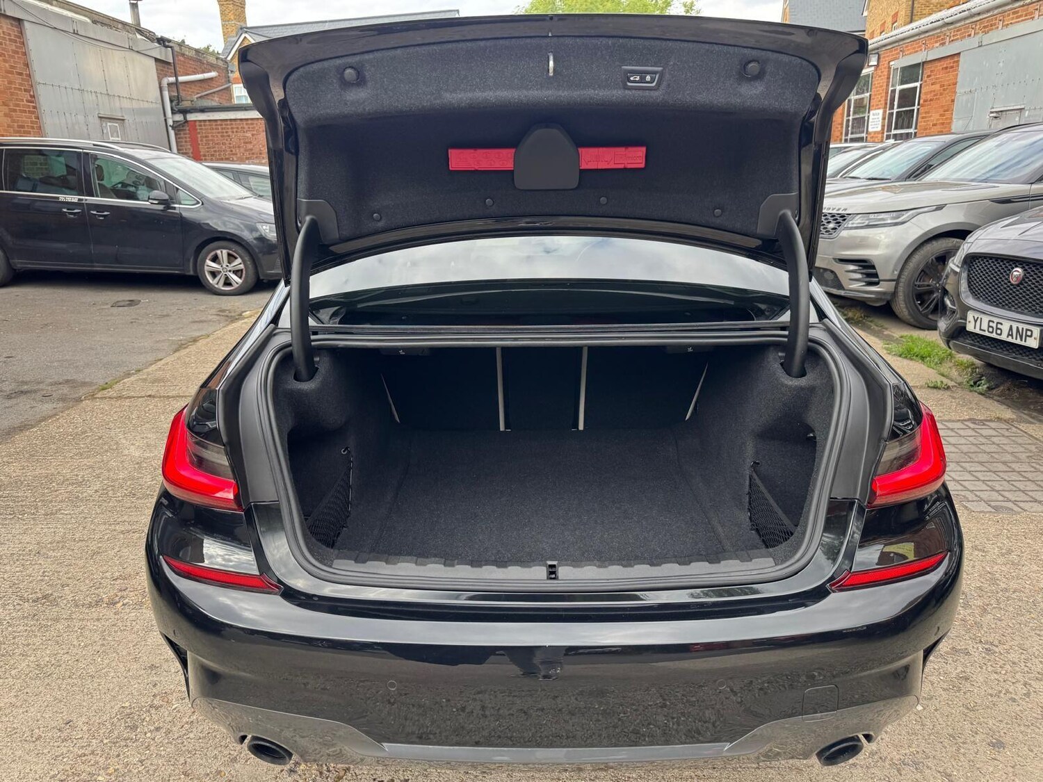 Used BMW 3 Series 2019 for sale - 76283876: Photo 41