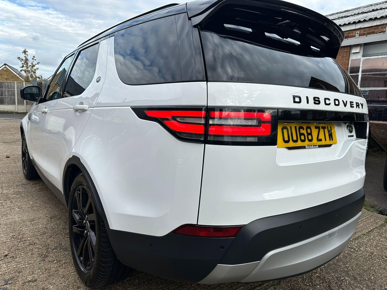 Used Land Rover Discovery 2018 for sale - 76499686: Photo 16