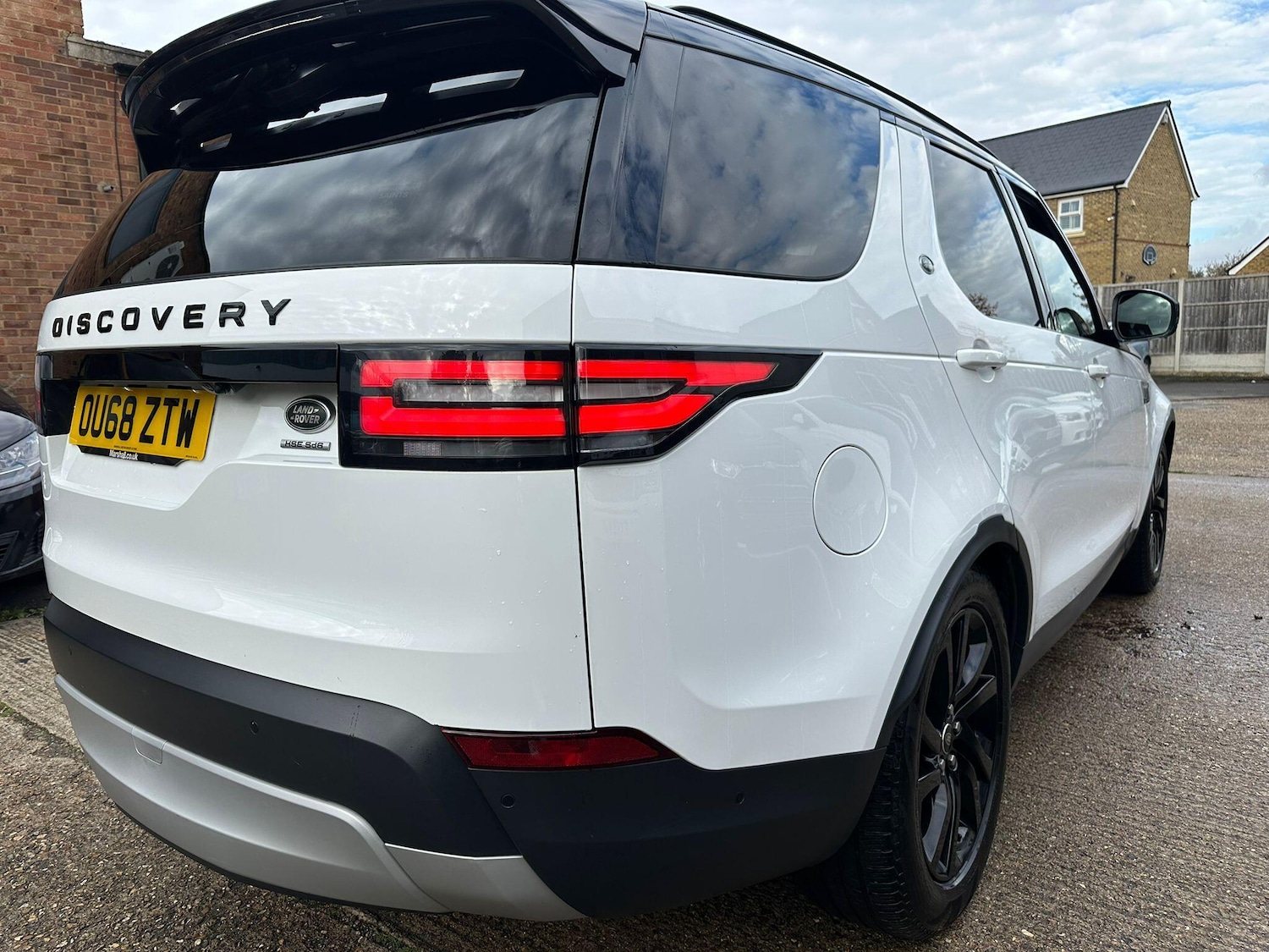 Used Land Rover Discovery 2018 for sale - 76499686: Photo 25