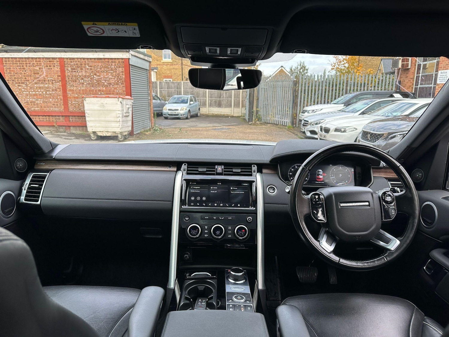 Used Land Rover Discovery 2018 for sale - 76499686: Photo 28