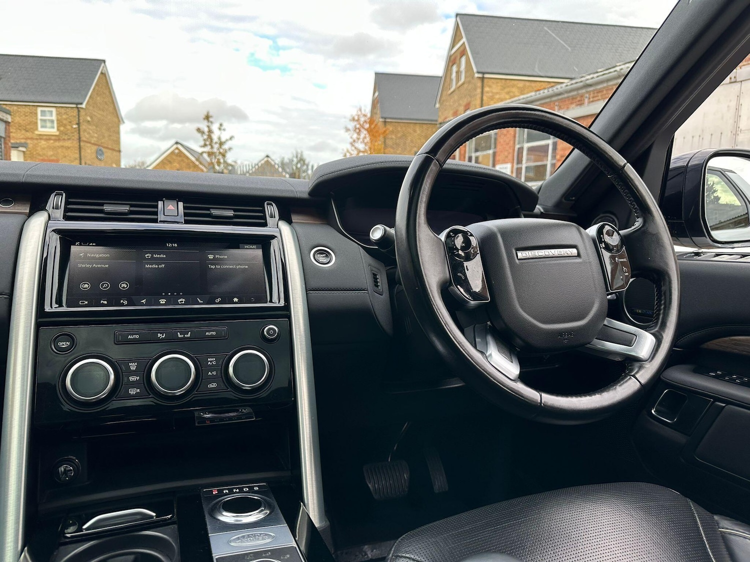 Used Land Rover Discovery 2018 for sale - 76499686: Photo 29