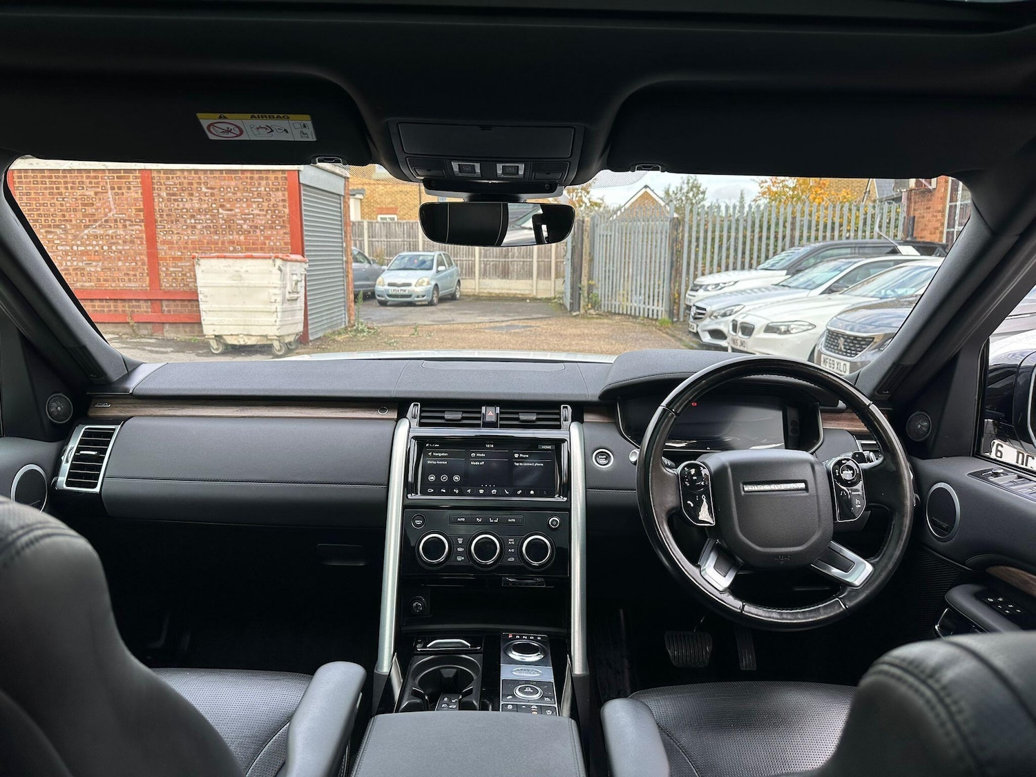 Used Land Rover Discovery 2018 for sale - 76499686: Photo 30