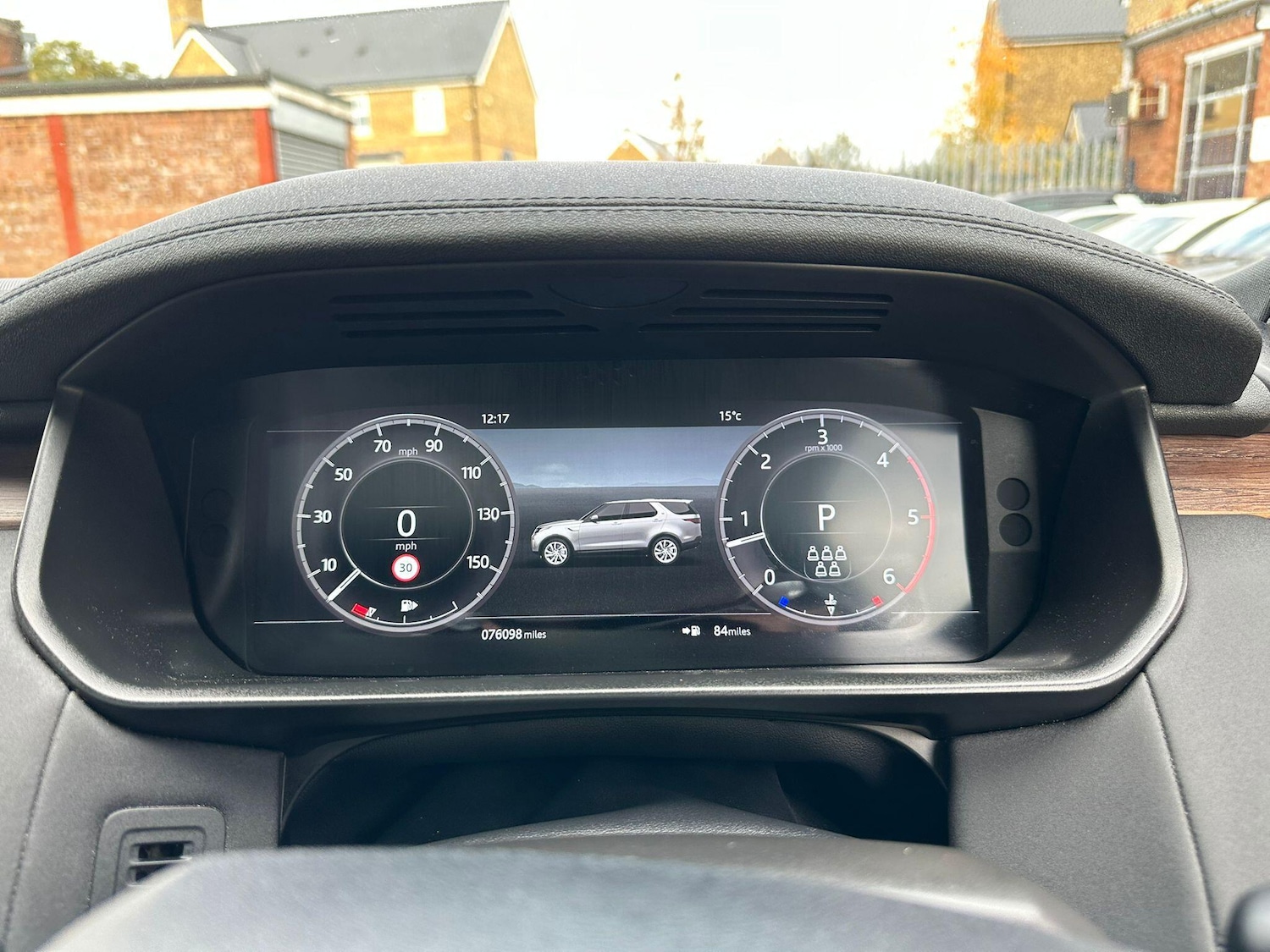 Used Land Rover Discovery 2018 for sale - 76499686: Photo 50