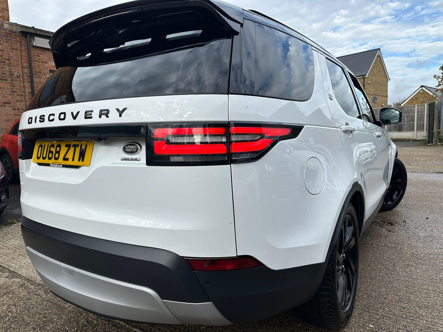 Used Land Rover Discovery 2018 for sale - 76499686: Photo 64