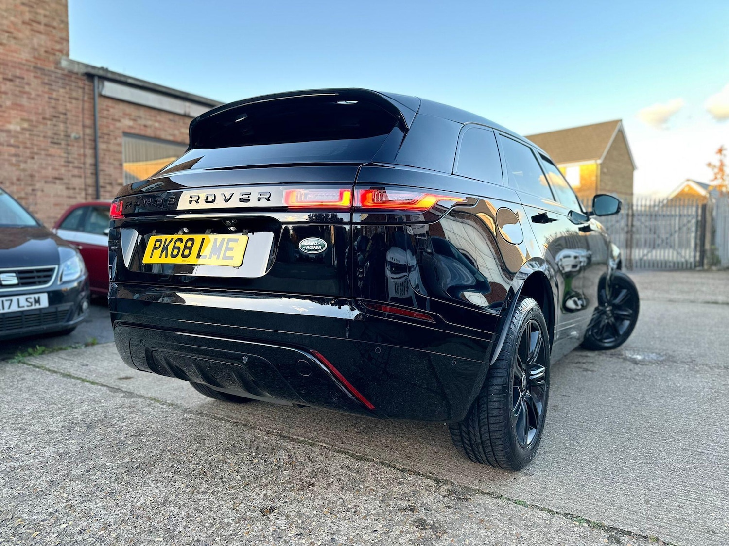 Used Land Rover Range Rover Velar 2018 for sale - 76522299: Photo 21