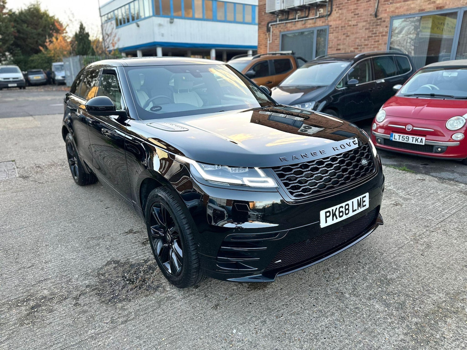 Used Land Rover Range Rover Velar 2018 for sale - 76522299: Photo 23